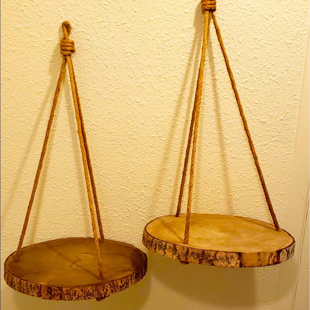 Hanging Wall Trays